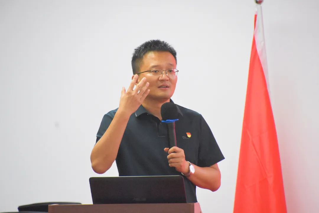 杨勇院长发言